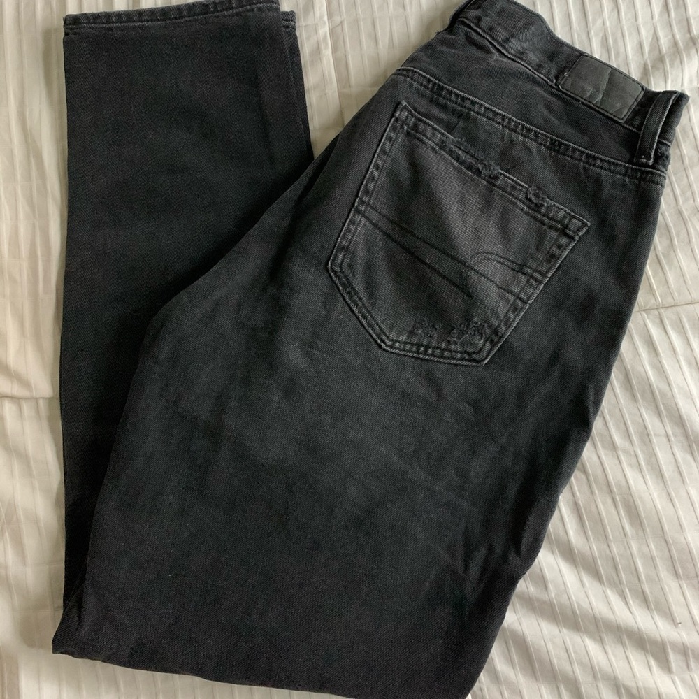 American Eagle Mom Jeans